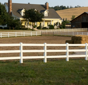 Cerca para Caballos de 3 Rieles, 4.5 pies de Altura, Plástico Blanco PVC Vinilo Ecológico y Fácil de Montar con Modelado 3D para Rancho o Corral - Product Image 4
