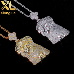 สร้อยคอจี้รูปดอกโคลเวอร์สี่แฉกประดับเพชร CZ สไตล์ฮิปฮอปวินเทจ พร้อมจี้รูปพระเยซูประดับหนาม  วัสดุทองแดงชุบทอง 18K สำหรับทุกเพศ - Product Image 6