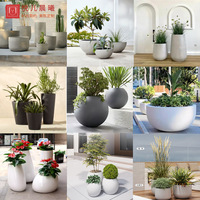 Grand vase moderne écologique durable en fibre de verre, vase de sol, pilier d'allée, support de fleur pour mariage, maison et jardin