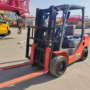 Original Japanese Used for Diesel Engine 3 Ton Forklift 8FD30 4m Lift Height Good Quality Cheap Price - Product Image 5