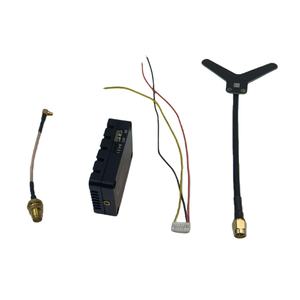 Trasmettitore Video FPV Wireless LHODR 1.5GHz 3W in Lega di Alluminio, 12 Canali, 34g Leggero per <span class=keywords><strong>Droni</strong></span> <span class=keywords><strong>da</strong></span> <span class=keywords><strong>Corsa</strong></span> FPV - Product Image 2