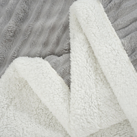 Plaid en polaire rayé doux et moelleux avec envers en sherpa, confortable et chaud, pour canapé, lit, décoration de maison luxueuse pour toutes les saisons