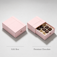 Boîte cadeau en chocolat rose clair personnalisée avec séparateur pour 6 truffes, emballage pour bonbons