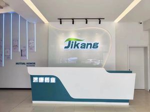 Fabricant de <span class=keywords><strong>dentifrice</strong></span> rapide blanc personnalisé menthe poivrée nettoyage en profondeur soins bucco-dentaires pour adultes pour usage domestique - Product Image 6