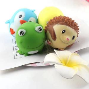 Nouveau jouet anti-stress mignon pour animaux de compagnie : grenouille, petit poulet jaune, pingouin, balle de farine à rebond lent en silicone TPE - Product Image 3