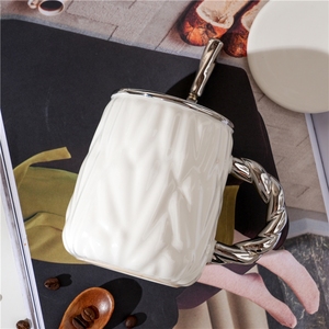Tasse à café en céramique de porcelaine de luxe de haute qualité de 460 ml avec sous-verre à température contrôlée, tasses à thé, tasse à petit-déjeuner - Product Image 3