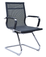 Chaise de bureau de direction à dossier haut avec base chromée, accoudoirs réglables et roulettes pivotantes pour réunions et conférences