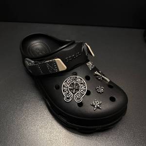 Boucle décorative en métal en forme de croix pour accessoires de bricolage de chaussures <span class=keywords><strong>Crocs</strong></span> de style rétro, accessoires de chaussures Chrome Heartt - Product Image 2