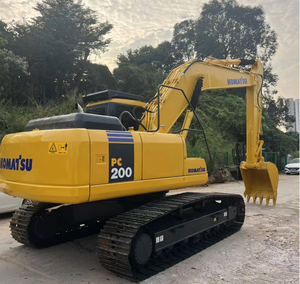 Excavatrice d'occasion de PC200-7 de <span class=keywords><strong>KOMATSU</strong></span> avec l'engrenage de boîte de vitesse de moteur de capacité de 20 TONNES-fabriqué au Japon - Product Image 1