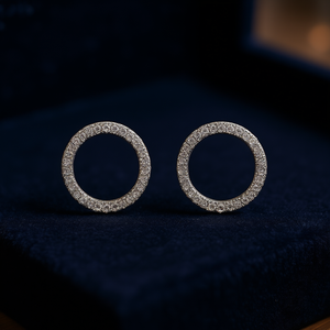 Orecchini classici con diamanti per donna, taglio rotondo brillante, montatura a cerchio, gioielli raffinati da indossare tutti i giorni - Product Image 2