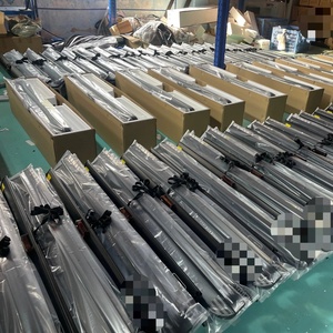 KQD Nuevo Producto de Alta Calidad OEM/ODM, Juego de 4 Protectores de Umbral de Puerta de ABS con Luz LED para Corolla - Product Image 2