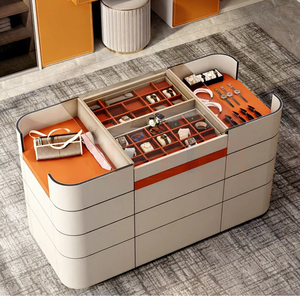 Îlot de <span class=keywords><strong>dressing</strong></span> moderne avec étagère vitrée et unité de rangement centrale pour l'organisation de la chambre et de la vestiaire - Product Image 1