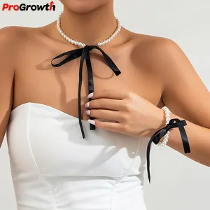 Vintage Bowknot Clavicular Chain DIY Jewelry Accessories Fashion Banded Velvet Necklaces Elegant Imitation Pearl Bracelet Choker