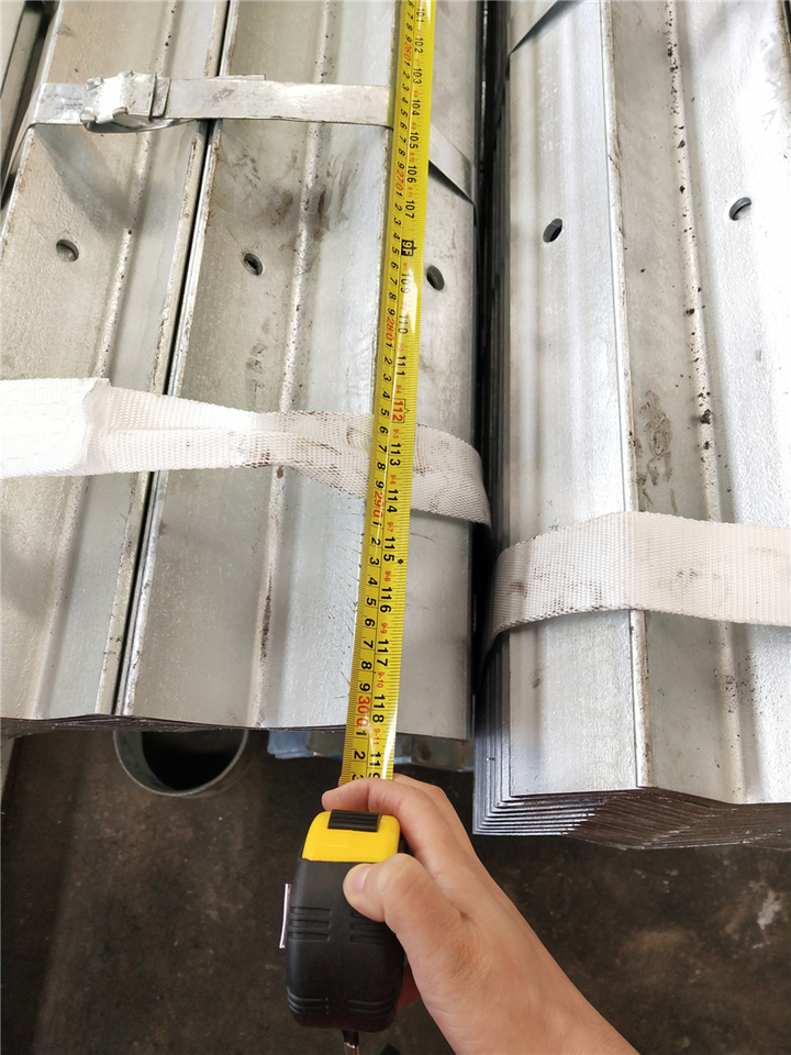 20x20x3 Steel angle iron