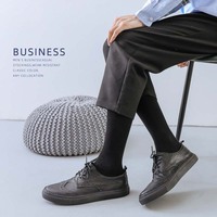 Chaussettes longues respirantes en coton pour hommes, couleur unie personnalisée, chaussettes de ville anti-bactériennes avec logo au bas en Spandex, collection automne