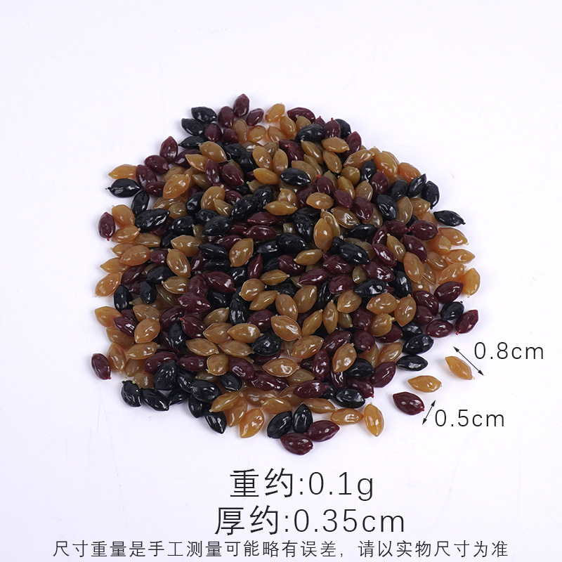 Trois variétés de petits raisins mélangés