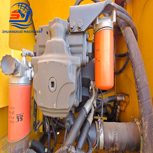 Excavadora Komatsu PC240 LC Usada de Alta Eficiencia, 24T, con Herramienta de Carga, en Venta para Excavación en Canteras y Obras - Product Image 4