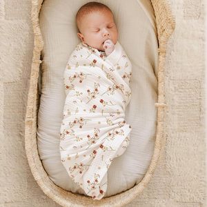 Coperta in Mussola per Neonati Personalizzata a 2 Strati, 100% Cotone Organico, Stampa Floreale e Animale, Ecologica, Super Morbida - Product Image 2