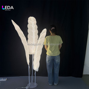 Lampadaire LEDA LED en forme de feuille, blanc, ovale, moderne, pour intérieur et extérieur, éclairage de scène, décoration pour mariages, événements, fêtes - Product Image 4