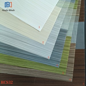 Prix usine <span class=keywords><strong>occultant</strong></span> 100% Polyester <span class=keywords><strong>Horizontal</strong></span> zèbre aveugle tissu populaire zèbre rouleau stores tissu pour fenêtre stores tissu - Product Image 3