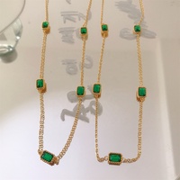 2024 nouveaux bijoux élégants en acier inoxydable vert pierre précieuse carré émeraude zircon collier personnalisation