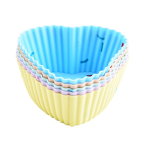 Moules à muffins en silicone réutilisables et colorés, moules de cuisson antiadhésifs pour la maison et les <span class=keywords><strong>pâtissiers</strong></span>. - Product Image 2