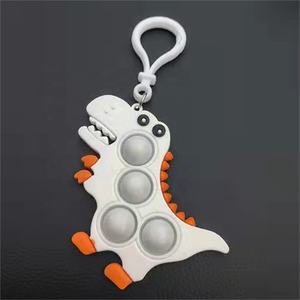Conçu sur mesure Dinosaure/<span class=keywords><strong>Licorne</strong></span>/Fruits Silicone Sensoriel Fidget Porte-clés Soulagement du Stress Mini Fidget Toy Porte-clés <span class=keywords><strong>Pop</strong></span> <span class=keywords><strong>It</strong></span> Porte-clés - Product Image 1