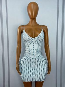 <span class=keywords><strong>Robe</strong></span> moulante de soirée chic à col en V profond et strass <span class=keywords><strong>pour</strong></span> femme, <span class=keywords><strong>grande</strong></span> <span class=keywords><strong>taille</strong></span>, idéale <span class=keywords><strong>pour</strong></span> anniversaire, <span class=keywords><strong>mariage</strong></span> ou <span class=keywords><strong>cocktail</strong></span> - Product Image 5