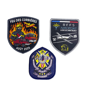 사용자 정의 폴리 에스테르 자수 보안 패치 로고 교복 자수 배지 의류 문장 짠 패치에 바느질 - Product Image 4