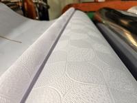 Film PVC décoratif pour plafond en plâtre, imperméable, facile à nettoyer, haute durabilité, motif géométrique gaufré, blanc, en rouleau