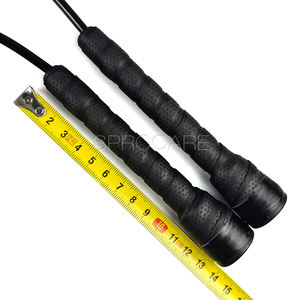 <span class=keywords><strong>Corde</strong></span> <span class=keywords><strong>à</strong></span> <span class=keywords><strong>sauter</strong></span> d'entraînement de base <span class=keywords><strong>Corde</strong></span> <span class=keywords><strong>à</strong></span> <span class=keywords><strong>sauter</strong></span> légère pour l'exercice de saut <span class=keywords><strong>Corde</strong></span> d'entraînement cardio avec poignée en caoutchouc robuste - Product Image 5