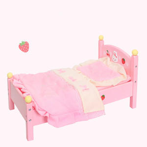 Ensemble de jouets de maison de jeu en bois de lit de poupée de lapin rose avec des accessoires confortables pour le jeu de simulation imaginatif et le plaisir de la maison de poupée - Product Image 5