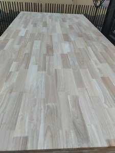 Planche de bois massif écologique Dalles de bois en caoutchouc Joint de doigt Comptoir de bureau Planche stratifiée collée en bois de caoutchouc - Product Image 2