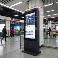 Kiosque d'affichage numérique extérieur de 55 pouces, écran tactile vertical résistant aux intempéries, affichage publicitaire