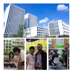 Huile de citron naturelle, teinte jaune pâle, arôme frais d'agrumes, texture légère et onctueuse - Product Image 5