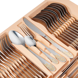 <span class=keywords><strong>Service</strong></span> de Couverts Classique en Acier Inoxydable Plaqué Or <span class=keywords><strong>72</strong></span> <span class=keywords><strong>Pièces</strong></span> pour Mariages, Dîners Occidentaux de Luxe, Hôtellerie, Design Transfrontalier - Product Image 3