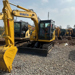 KOMATSU PC70, PC56, PC60, petites excavatrices, 7 tonnes, 5.6 tonnes, 6 tonnes, excavatrices d'occasion de type chenille en vente. - Product Image 1