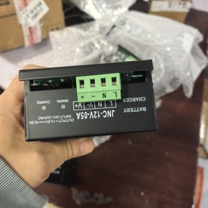 Fuente de Alimentación Regulada de CC Ajustable Personalizada <span class=keywords><strong>JNC</strong></span> 24V 0.5A, Adaptador de Corriente CA/CC para Carga de Baterías de Generadores Diésel - Product Image 6