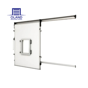 Puertas Corredizas Industriales Eléctricas o Manuales Aisladas para Almacenamiento de Alimentos con Superficie Acabada - Product Image 1