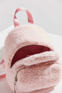 Vente directe d'usine logo personnalisé double épaule en peluche petite capacité mini shopping en plein air sac à dos rose - Product Image 3