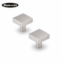 Bouton de meuble carré en alliage d'aluminium nickel satiné, moderne, durable, écologique, antirouille, installation facile pour tiroirs de commode