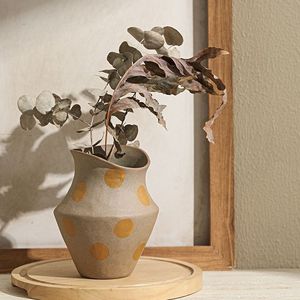 Jarrón de Estilo Nórdico con Puntos, Minimalista y Elegante, Inspirado en Instagram, Maceta de Cerámica con Acabado Crudo, Transpirable - Product Image 2