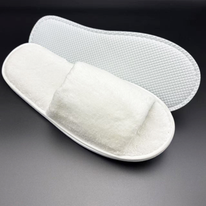 Chaussons jetables en polaire corail à bout ouvert pour spa et hôtel, confortables et douillets, faciles et rapides à enfiler - Product Image 4