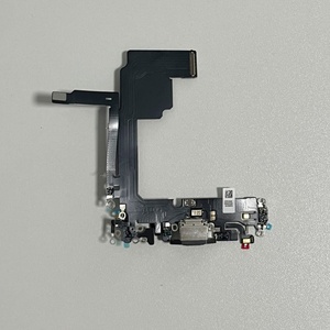 Câble flexible de port de charge de qualité supérieure pour iPhone 15 Pro, avec circuit intégré complet, prend en charge la charge rapide, connecteur de dock et embout de charge. - Product Image 5