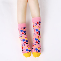 Chaussettes à motifs de forme irrégulière colorées personnalisées en gros baleine à pois à rayures en forme de coeur animaux mignons chaussette unisexe