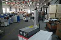 Máquina de Marcado Láser de Fibra de Escritorio para Grabado de Metales de Precisión e Identificación Industrial