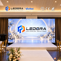 Mur vidéo LED à résolution personnalisée 8K 7680Hz, taux de rafraîchissement élevé, HDR10 16 bits, cadre en aluminium P3.91, pour salle d'exposition multifonctionnelle d'entreprise