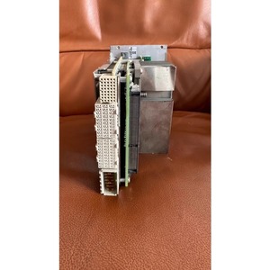 Controlador integrado Keysight M9037A PXIe i7 16GB RAM 240GB SSD *X - Product Image 2