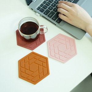 Silicone Hexagon Coasters Heat Resistant <b>Cup</b> <b>Mats</b> For Table Dining Set - Product Image 3