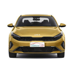 <span class=keywords><strong>Kia</strong></span> K3 <span class=keywords><strong>prix</strong></span> bon marché berline 4 portes 5 places Voiture à essence Berline d'occasion à traction avant - Product Image 1